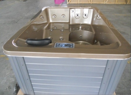 Гидромассажный бассейн Sunrans SR807 Гидромассажный бассейн Sunrans SR807