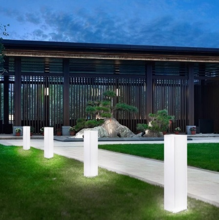 Светильник Колонна 30х20 питание от АКБ, RGB Светильник Колонна 30х20 питание от АКБ, RGB