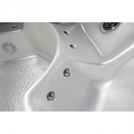 Гидромассажный спа-бассейн Sapphire Spas MySplash Гидромассажный спа-бассейн Sapphire Spas MySplash